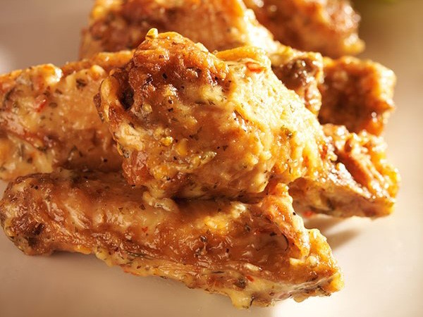 Crispy cheesy chicken wings