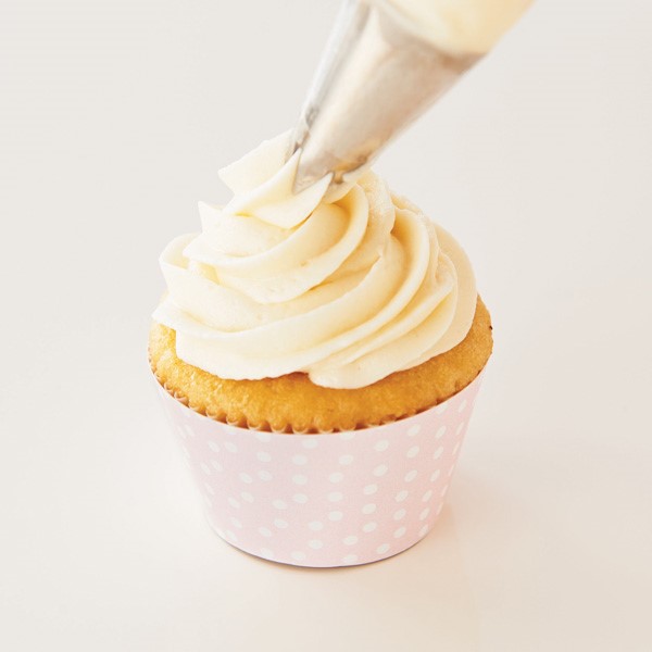 How to Fill and Frost a Cupcake Like a Pro