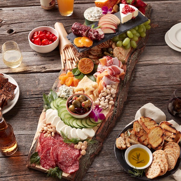 Build A Great Charcuterie Board