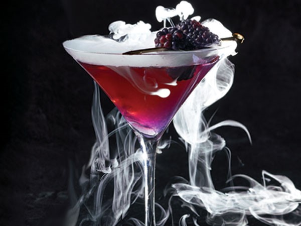 Top 10 Dry Ice Cocktails to Try 4 Martini at Midnight