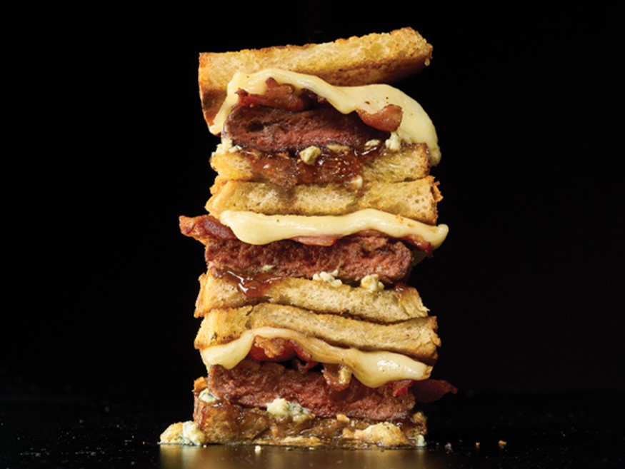 Bacon Bleu Patty Melt | Hy-Vee