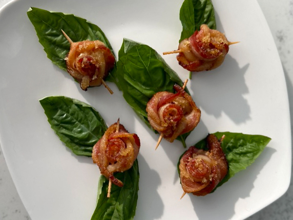 How to Make Bacon Roses | Hy-Vee