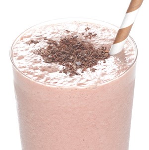 Chocolate-Raspberry Smoothies | Hy-Vee