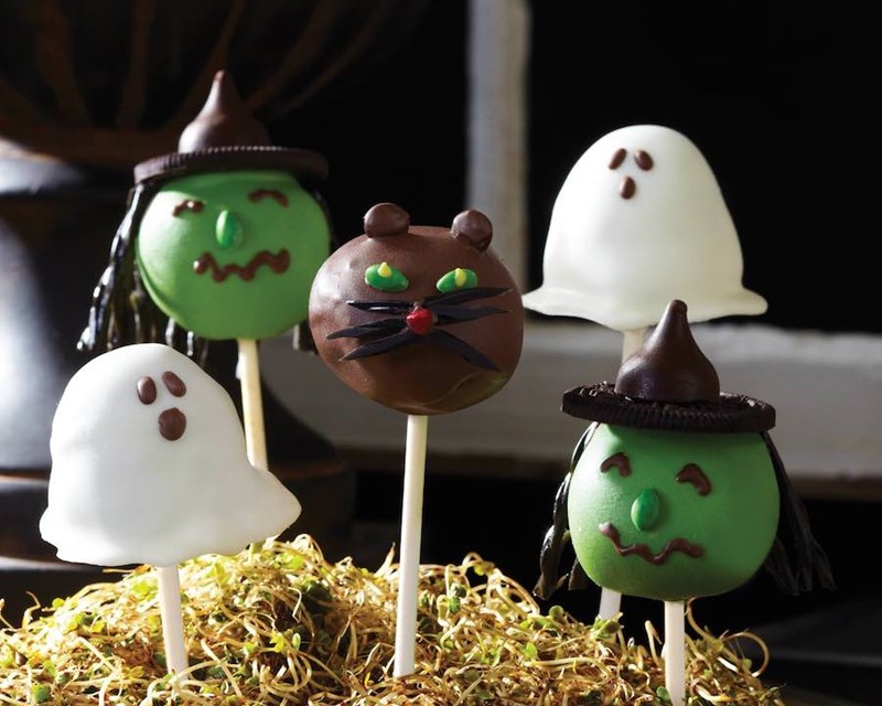 Cat, Ghost and Witch Halloween Cake Pops