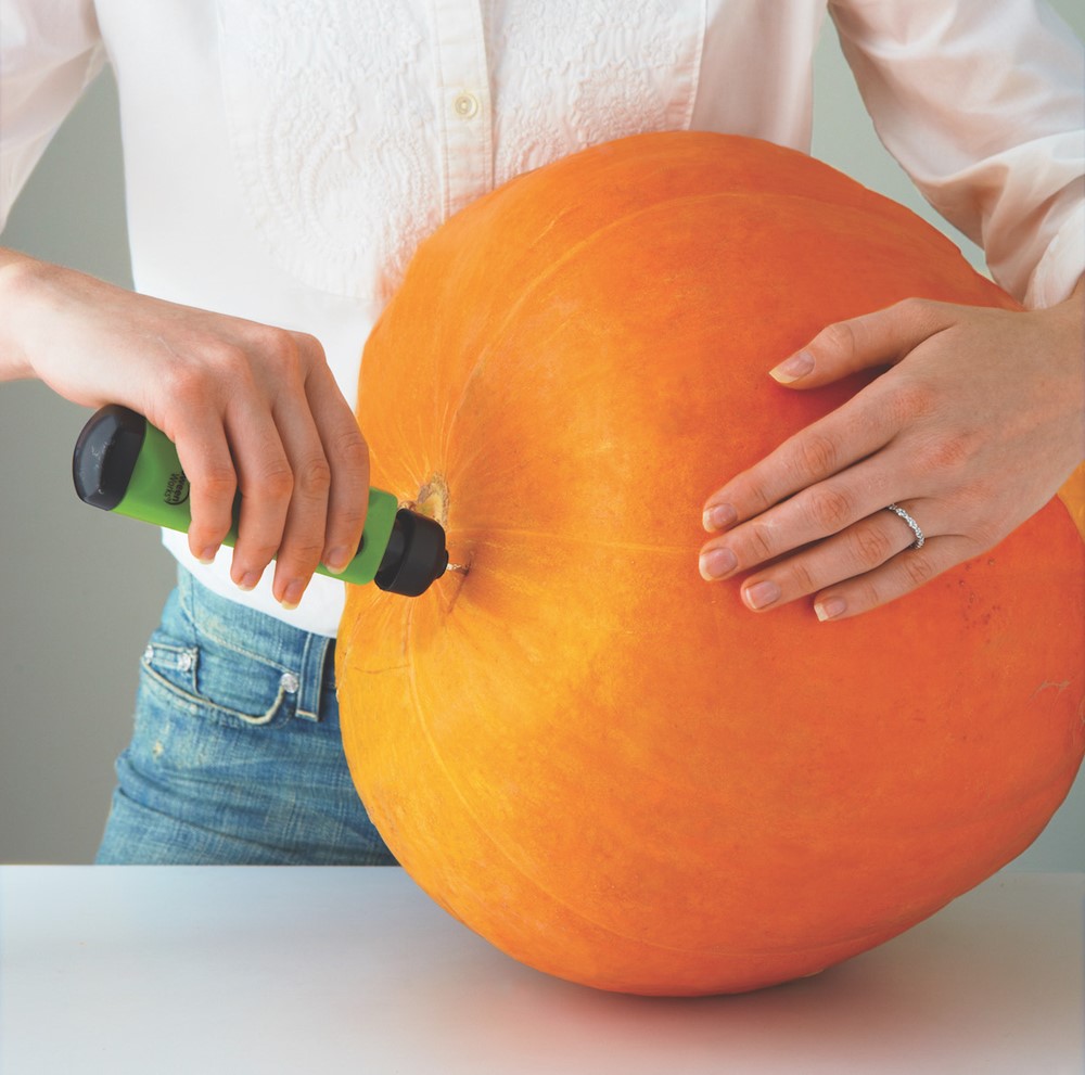 How To Carve A Pumpkin Like An Artist Hy Vee how-to-carve-a-pumpkin-like-an-artist-hy-vee