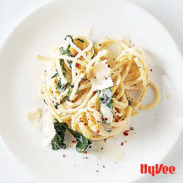 Pasta with wilted spinach and lemon marscarpone sauce 